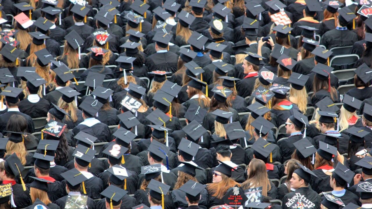 Quelle universit&eacute; choisir pour &eacute;tudier en Angleterre apr&egrave;s le bac ?