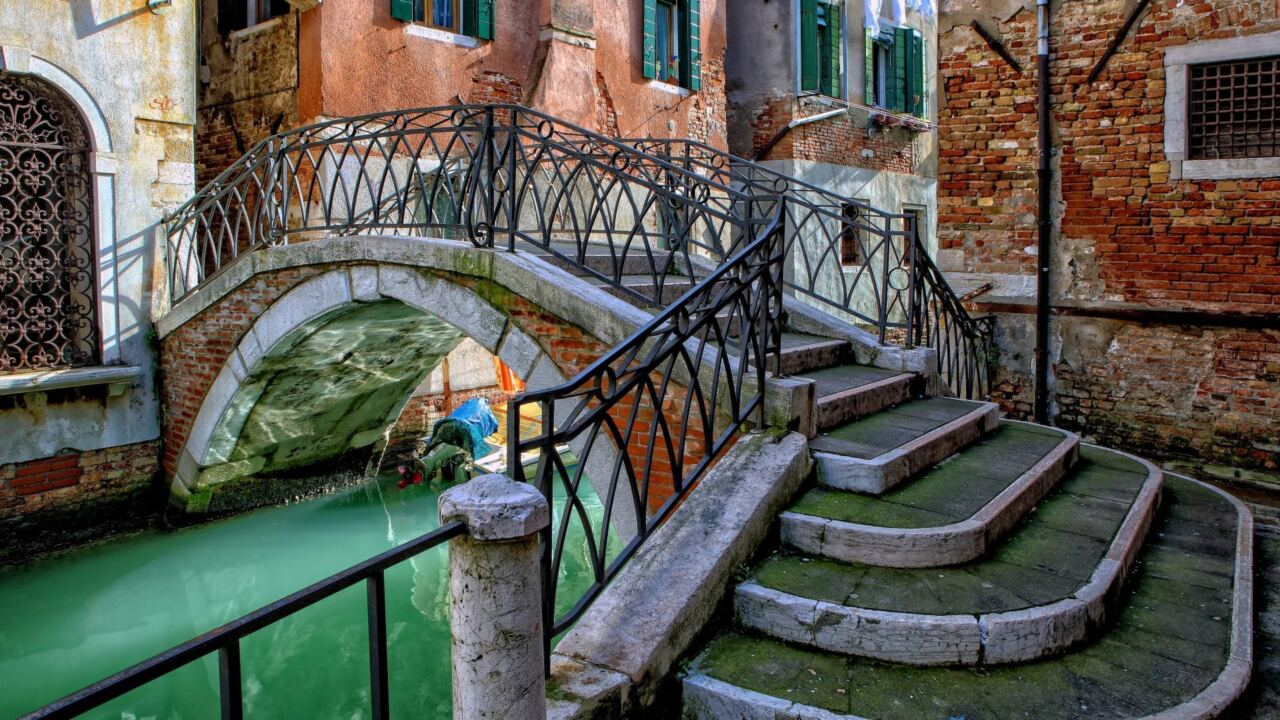 Comment partir travailler en Italie ?