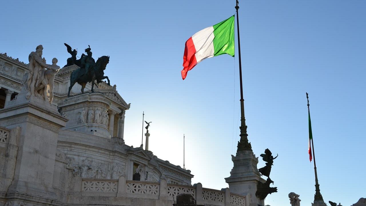Comment trouver un job d&rsquo;&eacute;t&eacute; en Italie ?