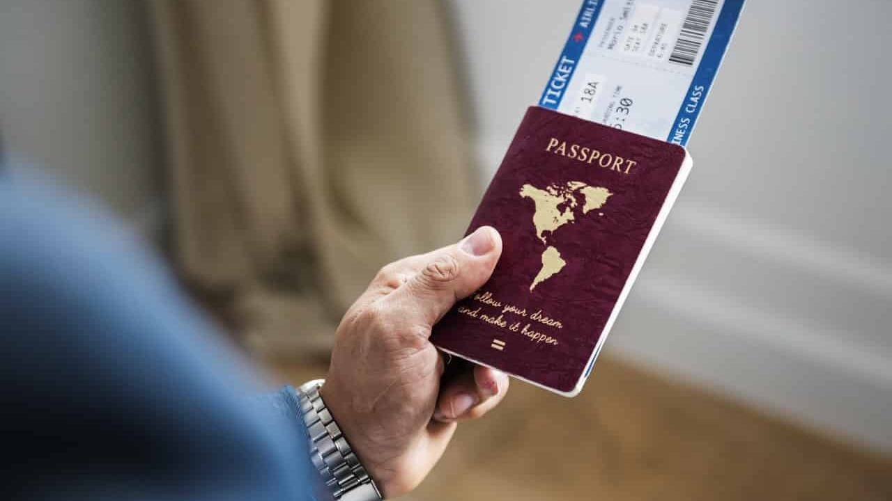 Partir à l’étranger : quelles sont les démarches que je dois envisager ?
