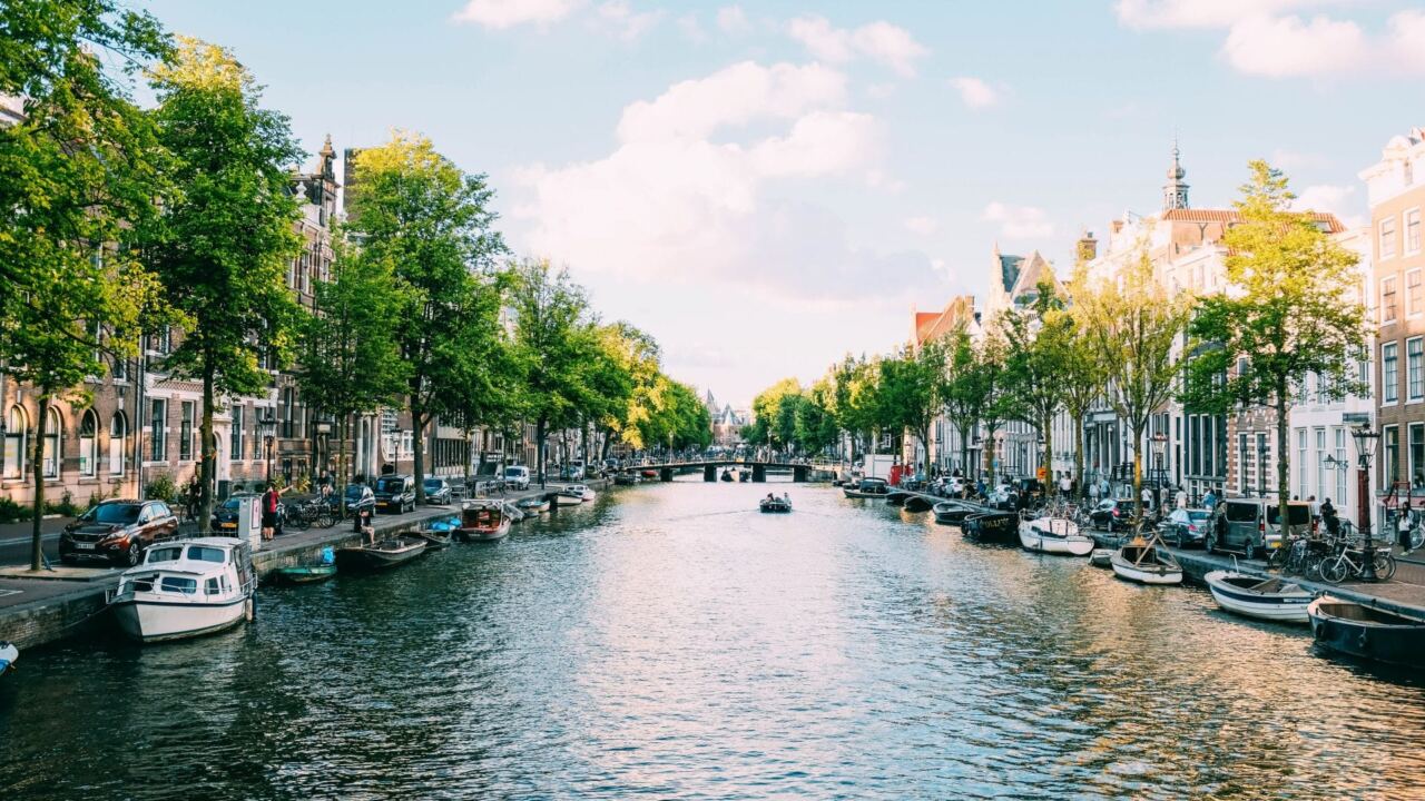 En route Amsterdam, la Venise Hollandaise