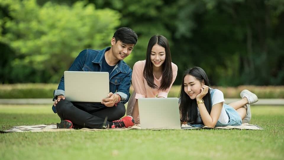 Etudier &agrave; l&rsquo;&eacute;tranger : les cl&eacute;s de la r&eacute;ussite